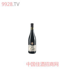 珠海金橡酒業(yè) 匠心釀造，品味不凡——精選產(chǎn)品系列全覽